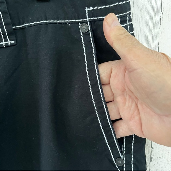 Salvage Supply Co. Buckle Brand Men’s Shorts Size 38 Waist Black/White Stitch - Picture 7 of 11